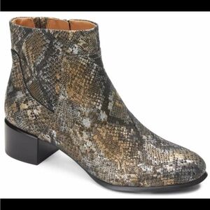 Vionic Kamryn pewter Snakeskin Ankle Boots